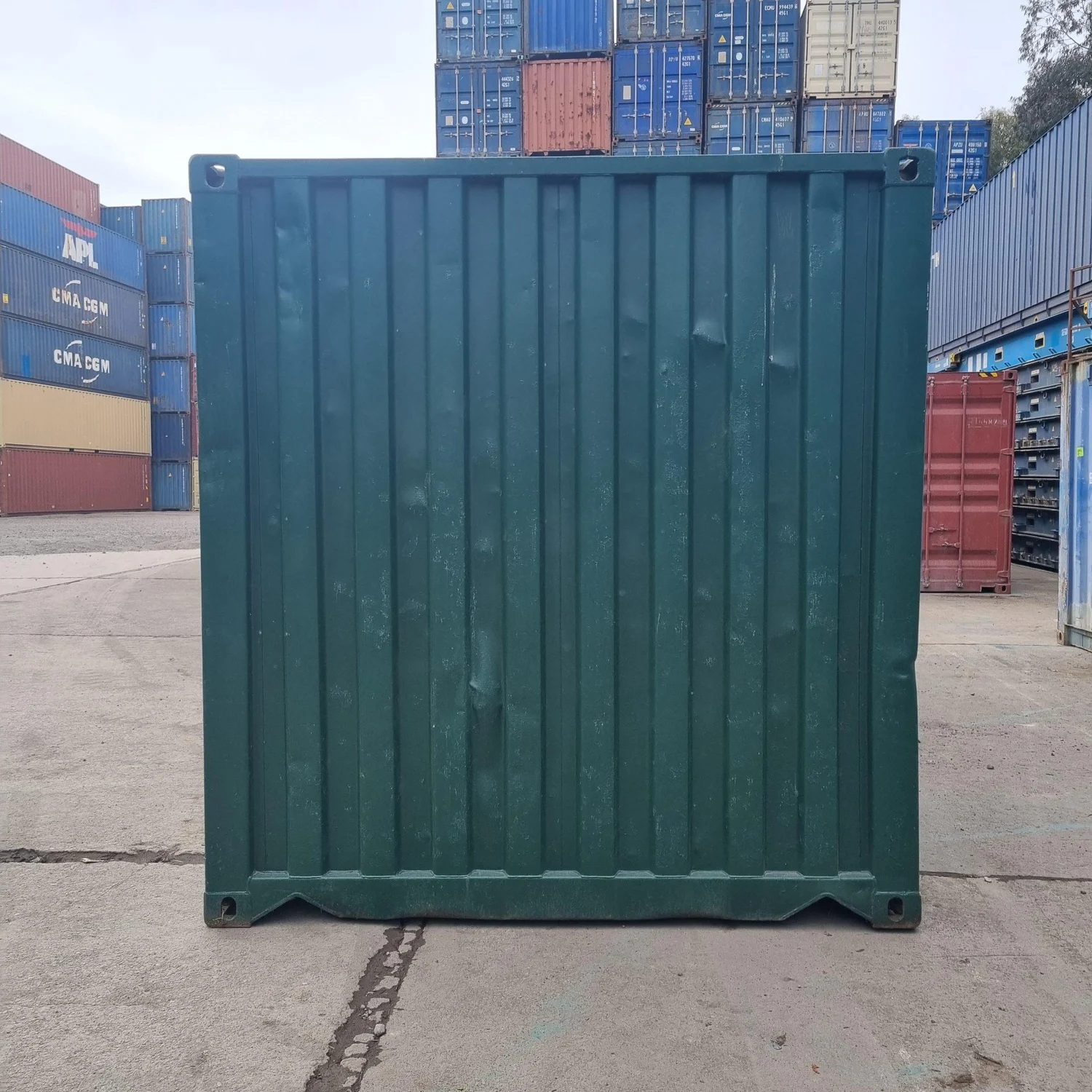 Gebrauchter 20-Fuß-Standardcontainer (grün) – Bild 4