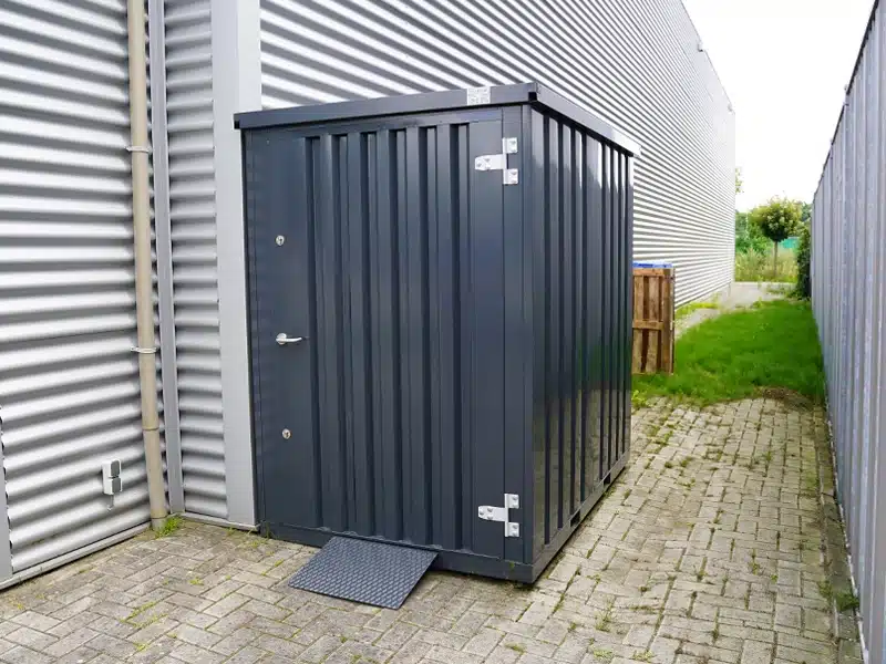 1,5 × 2,2 Meter große modularer Lagercontainer